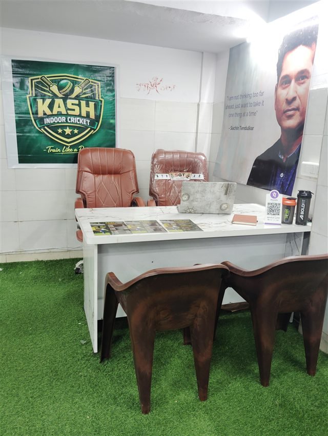The reception desk at Kash Indoor Cricket